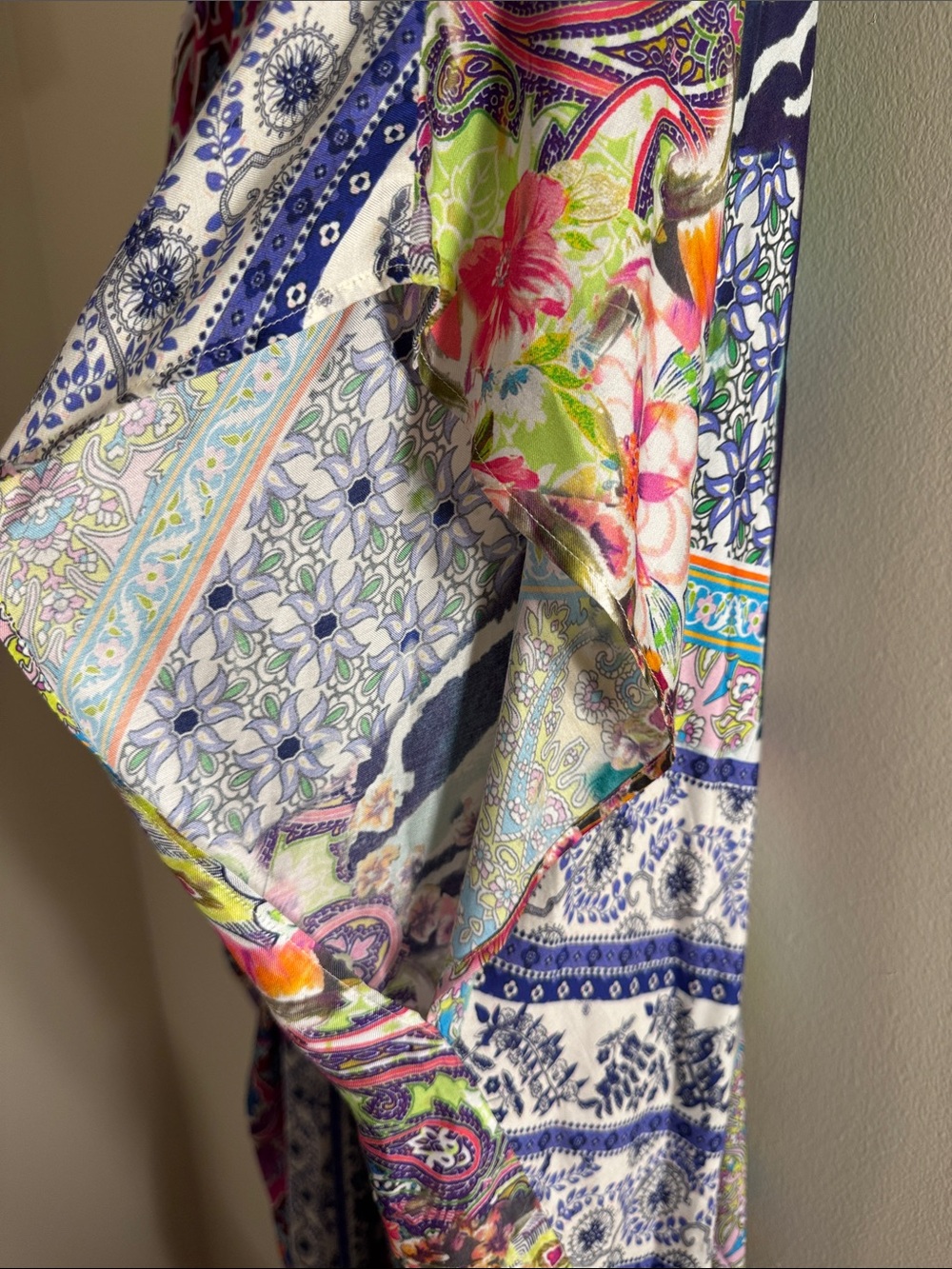 JOHNNY WAS Loci Patchwork Kaftan Coverup - Picture 7 of 9
